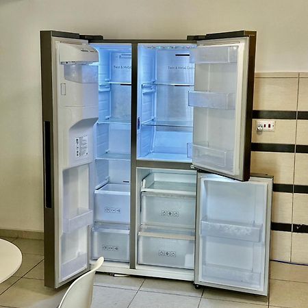 Flat In The Heart Of Ayia Napa/Центр Айя Напы Apartment Bagian luar foto